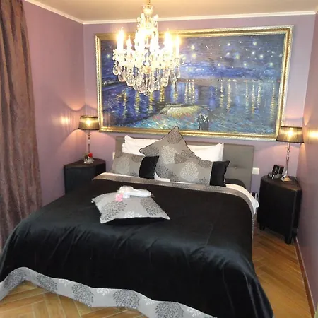 Art Of Dreams Deluxe 4 Stars Bed and Breakfast 4*