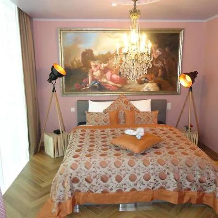 Bed and Breakfast Art Of Dreams Deluxe 4 Stars 4*